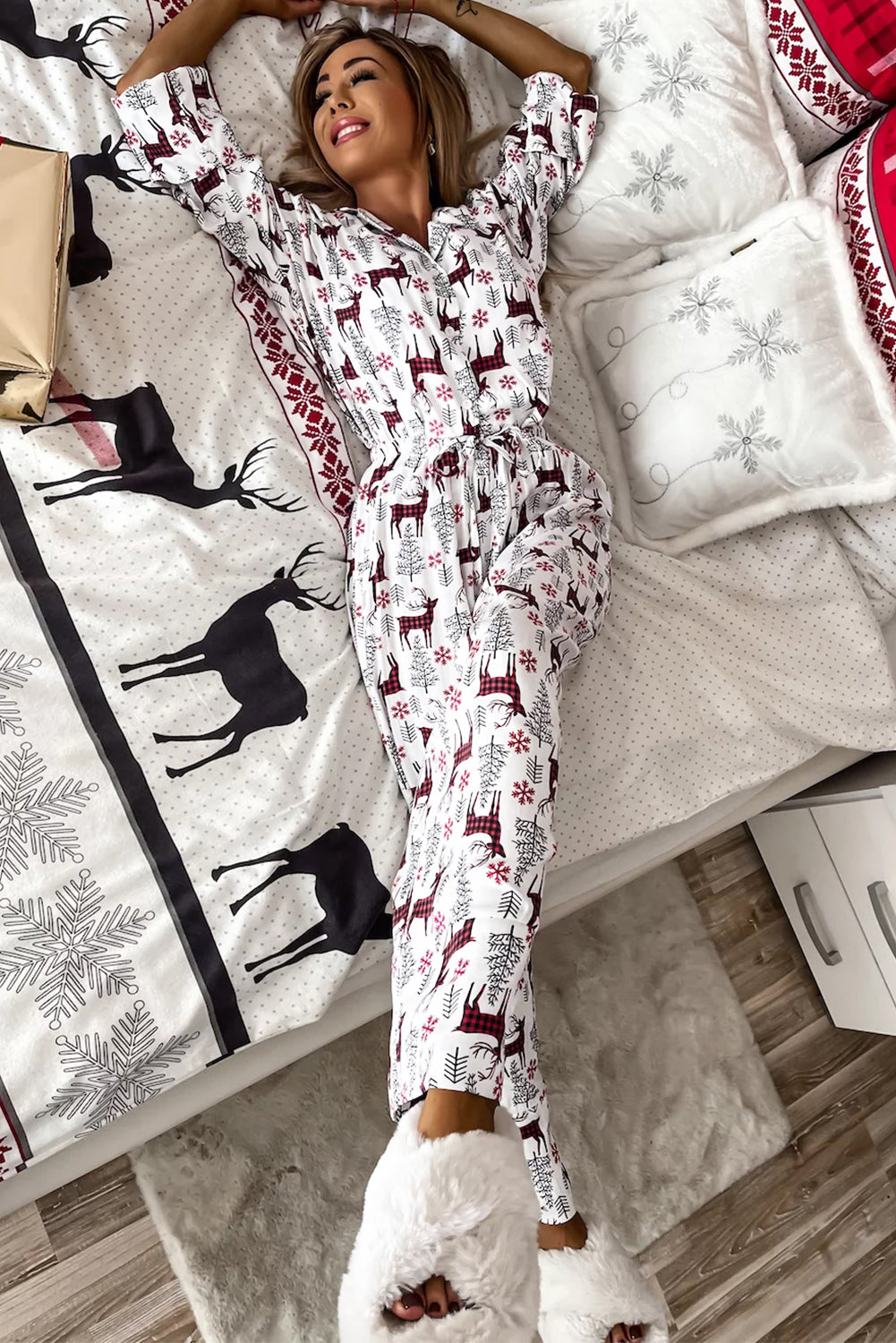 Light Grey Christmas Deer Printed Shirt and Pants Pajama Set