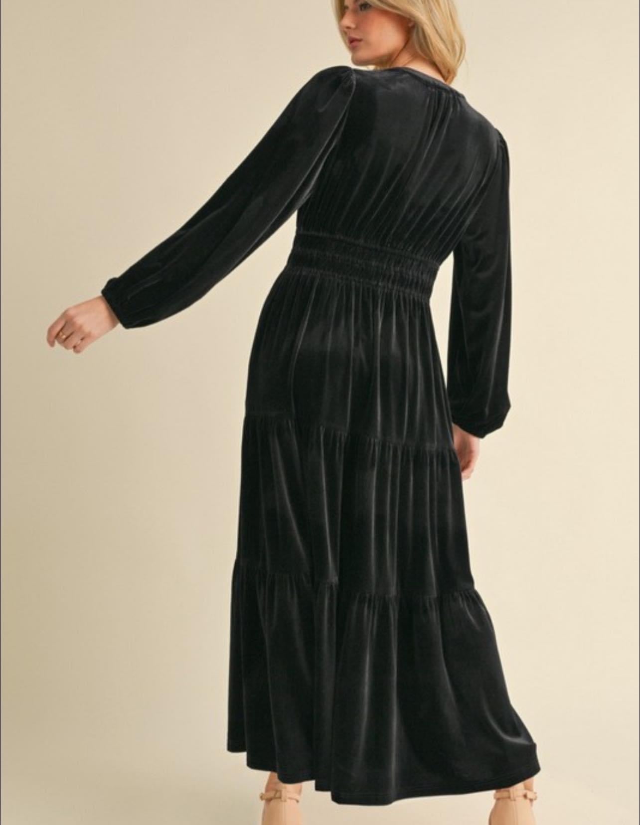 Jodifl Black Velvet Maxi